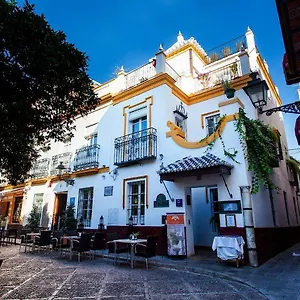 Boutique Elvira Plaza Hotel